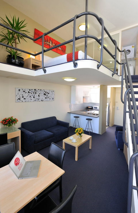 Metro Apartments on Darling Harbour - St Kilda Accommodation 6