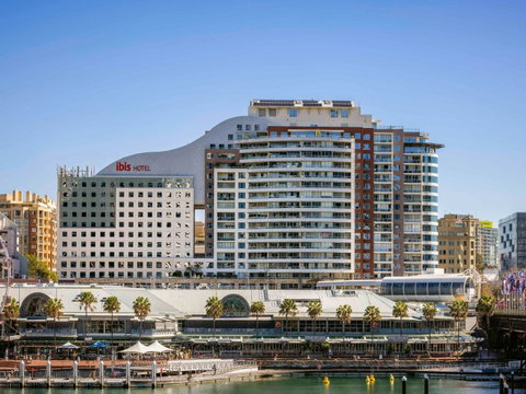 Ibis Sydney Darling Harbour - St Kilda Accommodation 0