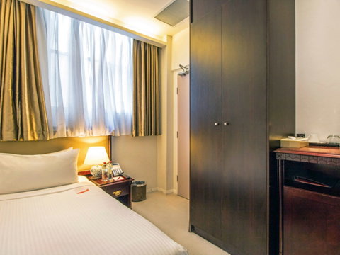 BreakFree on Clarence - St Kilda Accommodation 4