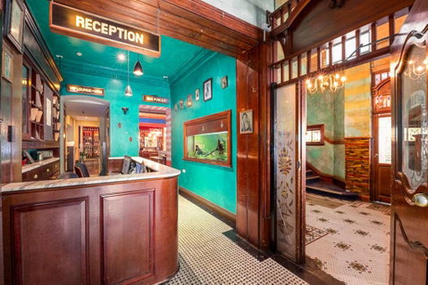 Hotel Harry, an Ascend Hotel - St Kilda Accommodation 2