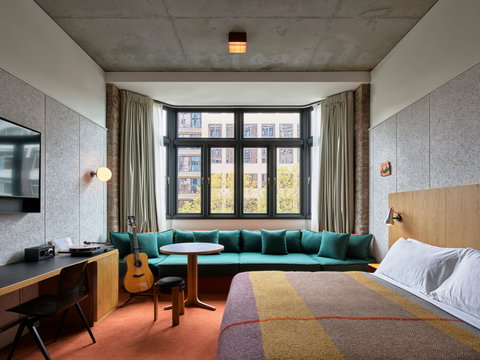 ACE Hotel Sydney - St Kilda Accommodation 13