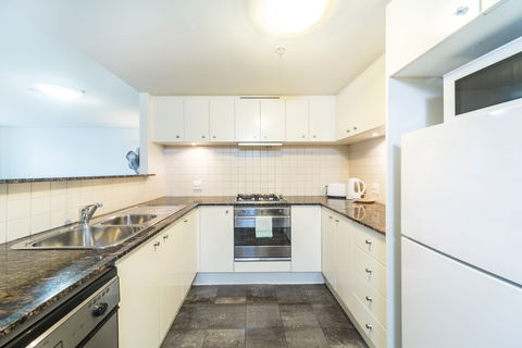 Astra Sydney CBD Pitt Street - St Kilda Accommodation 3