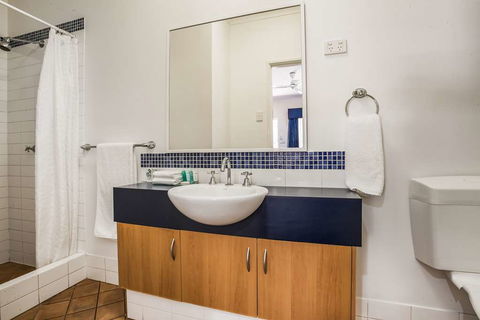 Karratha Central Apartments - St Kilda Accommodation 2