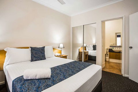 Karratha Central Apartments - St Kilda Accommodation 7