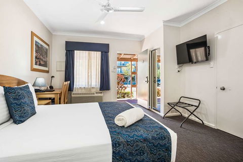 Karratha Central Apartments - St Kilda Accommodation 10