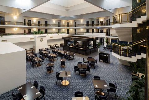 Ramada by Wyndham Diplomat Canberra - St Kilda Accommodation 12