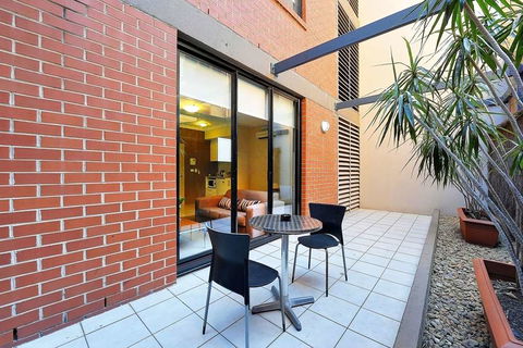 APX Apartments Darling Harbour - St Kilda Accommodation 2