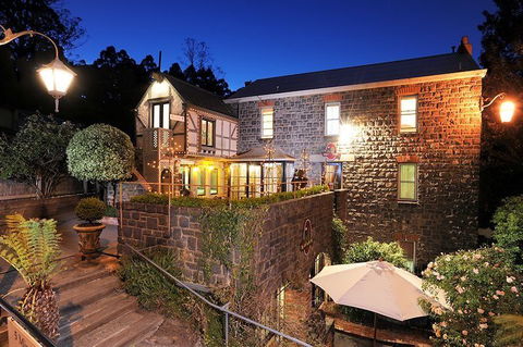 Adeline Bed & Breakfast - St Kilda Accommodation 0