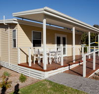 Ocean Beach Resort and Holiday Park - St Kilda Accommodation