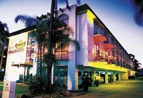 Airport Hacienda Motel - St Kilda Accommodation 0