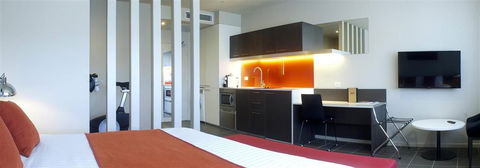 Abode Woden - St Kilda Accommodation 1