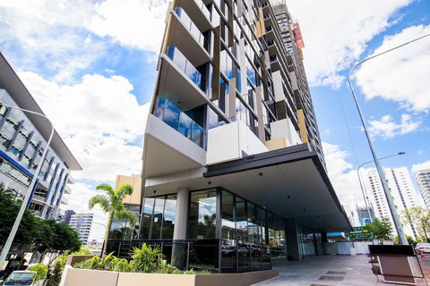 Arise Brisbane One - St Kilda Accommodation 0