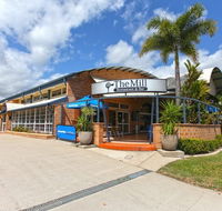Windmill Motel And Events Centre - St Kilda Accommodation
