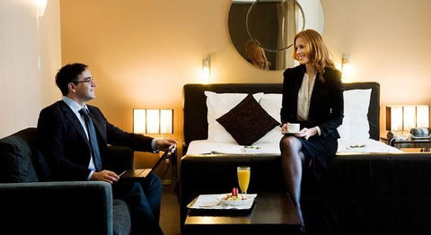 The Clarendon Hotel - St Kilda Accommodation 3