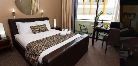 The Clarendon Hotel - St Kilda Accommodation 4