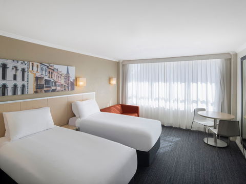 Mercure Newcastle - St Kilda Accommodation 3