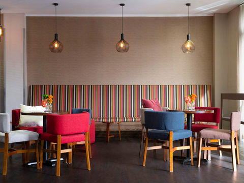 Mercure Newcastle - St Kilda Accommodation 12