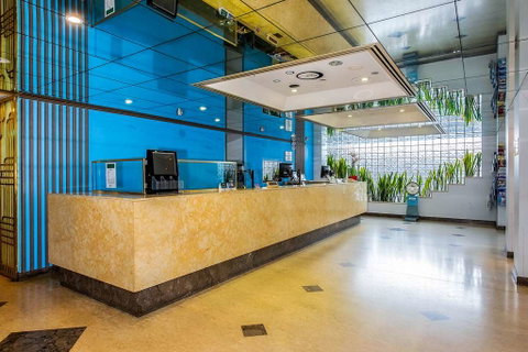 Quality Hotel Ambassador Perth - St Kilda Accommodation 1