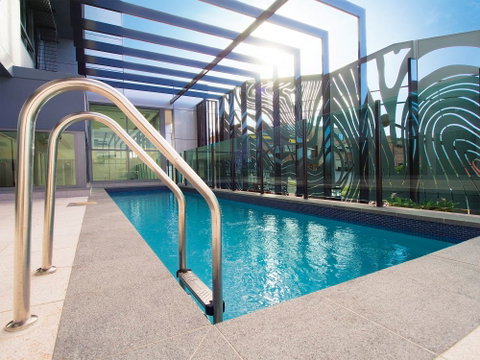 Oaks Grand Gladstone - St Kilda Accommodation 2