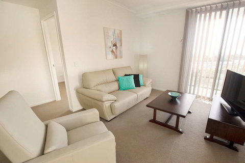Curtis Central Apartments - St Kilda Accommodation 7