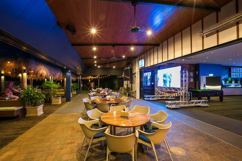 Kawana Waters Hotel By NightCap - St Kilda Accommodation 0