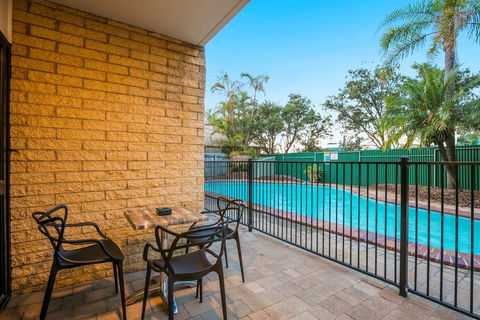 Kawana Waters Hotel By NightCap - St Kilda Accommodation 1