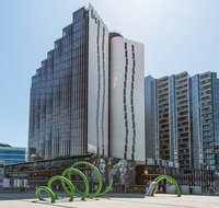 Peppers Docklands - St Kilda Accommodation