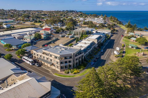 Aurora Ozone Hotel - St Kilda Accommodation 0