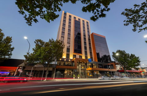 TRYP By Wyndham Pulteney Street - St Kilda Accommodation 0