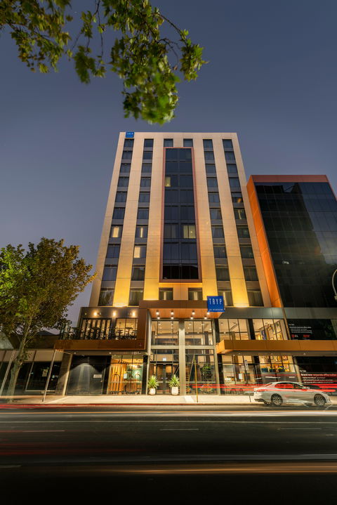 TRYP By Wyndham Pulteney Street - St Kilda Accommodation 2