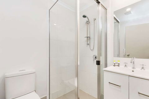 Rockhampton Riverside Central Hotel - St Kilda Accommodation 2