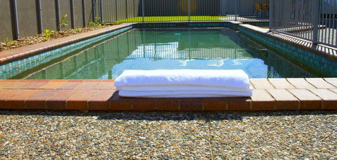 The Stirling Hotel Rockhampton - St Kilda Accommodation 2
