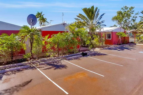 Econo Lodge Karratha - St Kilda Accommodation 1
