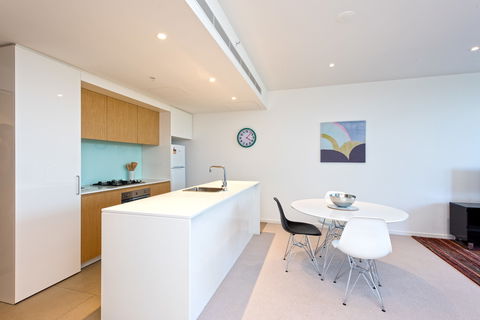 Astra Apartments MacQuarie Park - St Kilda Accommodation 2
