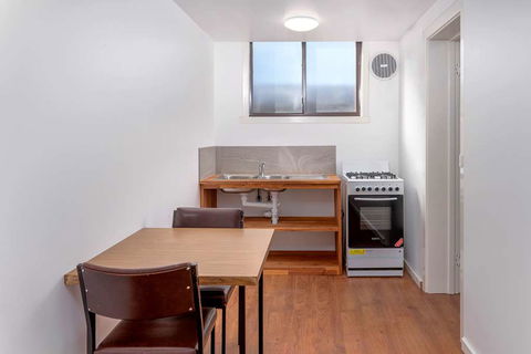 Econo Lodge Lilydale - St Kilda Accommodation 1