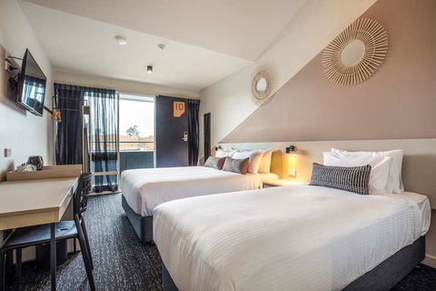 Nightcap At Manhattan Hotel - St Kilda Accommodation 10