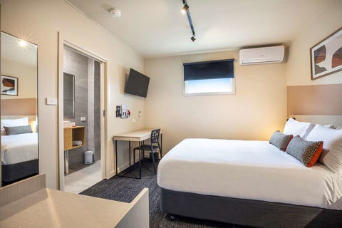 Nightcap At Manhattan Hotel - St Kilda Accommodation 11