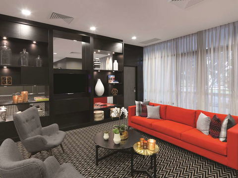 Adina Apartment Hotel Sydney Airport - St Kilda Accommodation 3