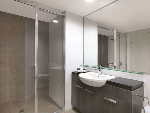 Adina Apartment Hotel Sydney Airport - St Kilda Accommodation 11