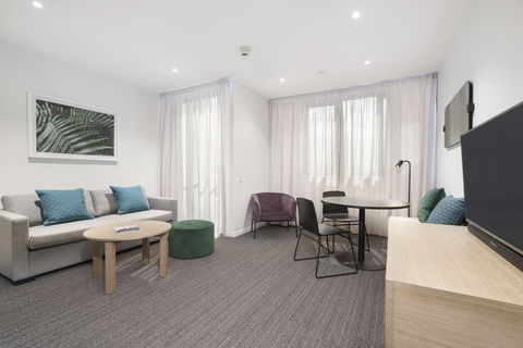 Quest Springfield Central - St Kilda Accommodation 5