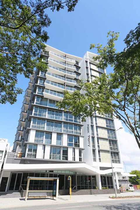 Alex Perry Hotel and Apartments - St Kilda Accommodation 0