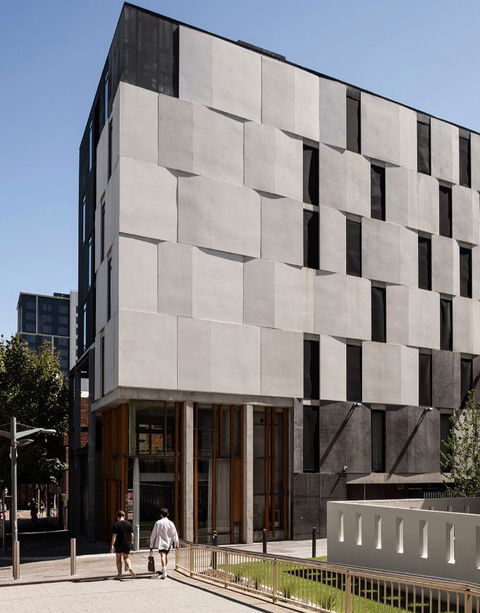 Alex Hotel, Perth - St Kilda Accommodation 0