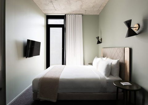 Alex Hotel, Perth - St Kilda Accommodation 2
