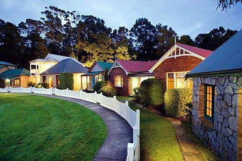 Strahan Village - St Kilda Accommodation 0