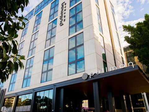Pullman Sydney Airport Hotel - St Kilda Accommodation 0