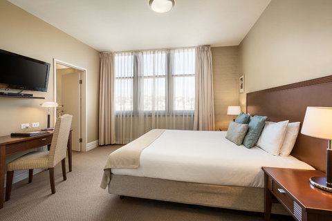 Launceston Central Apartments - St Kilda Accommodation 2