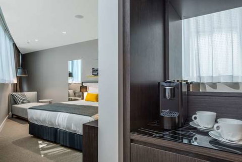 Peppers Docklands - St Kilda Accommodation 2