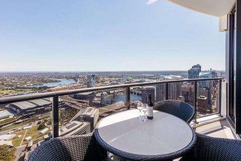 Meriton Suites Kent Street - St Kilda Accommodation 2