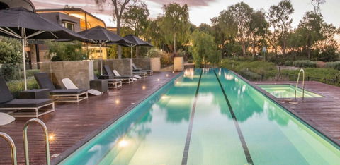 Aqua Resort - St Kilda Accommodation 2