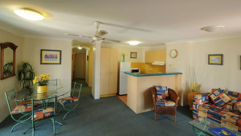 Aruba Beach Resort - St Kilda Accommodation 1